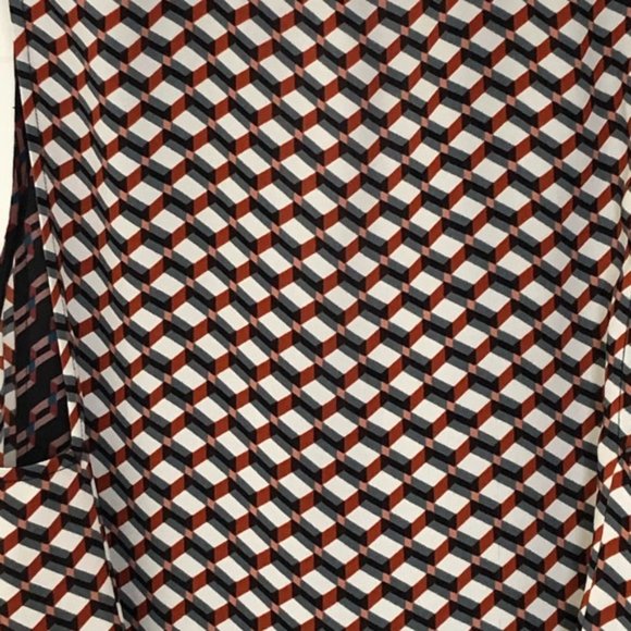 BCBGMaxAzria Cathleen geometric sleeveless top - Picture 7 of 16